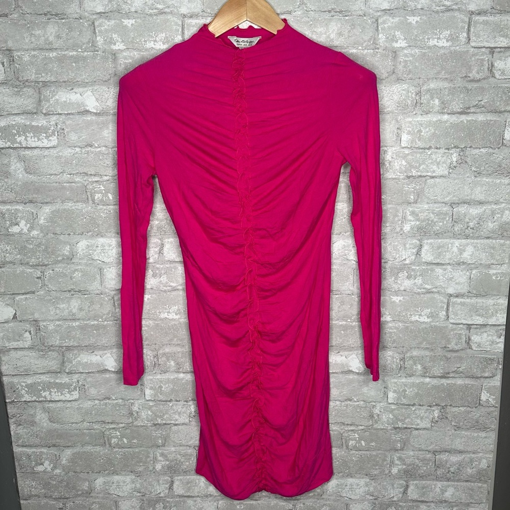 EUC Miss Selfridge High Neck Ruched Long Sleeve Bodycon Dress Size 8 (Pink)
